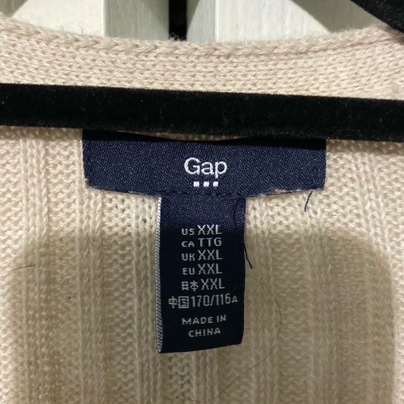 Cardigan - Picture 2 of 2